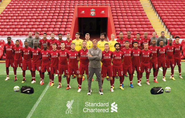 卡卡：对世界杯最美好的回忆是触碰奖杯；很期待新的赛制