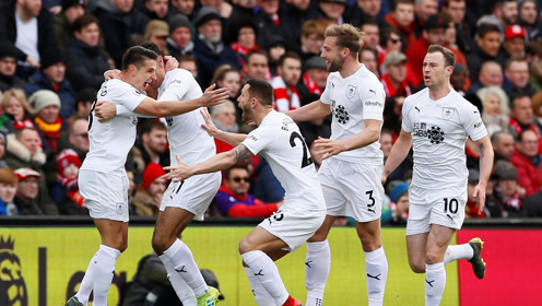 米体：AC米兰曾接近签下阿坎吉，因薪资与无欧冠赛事最终告吹