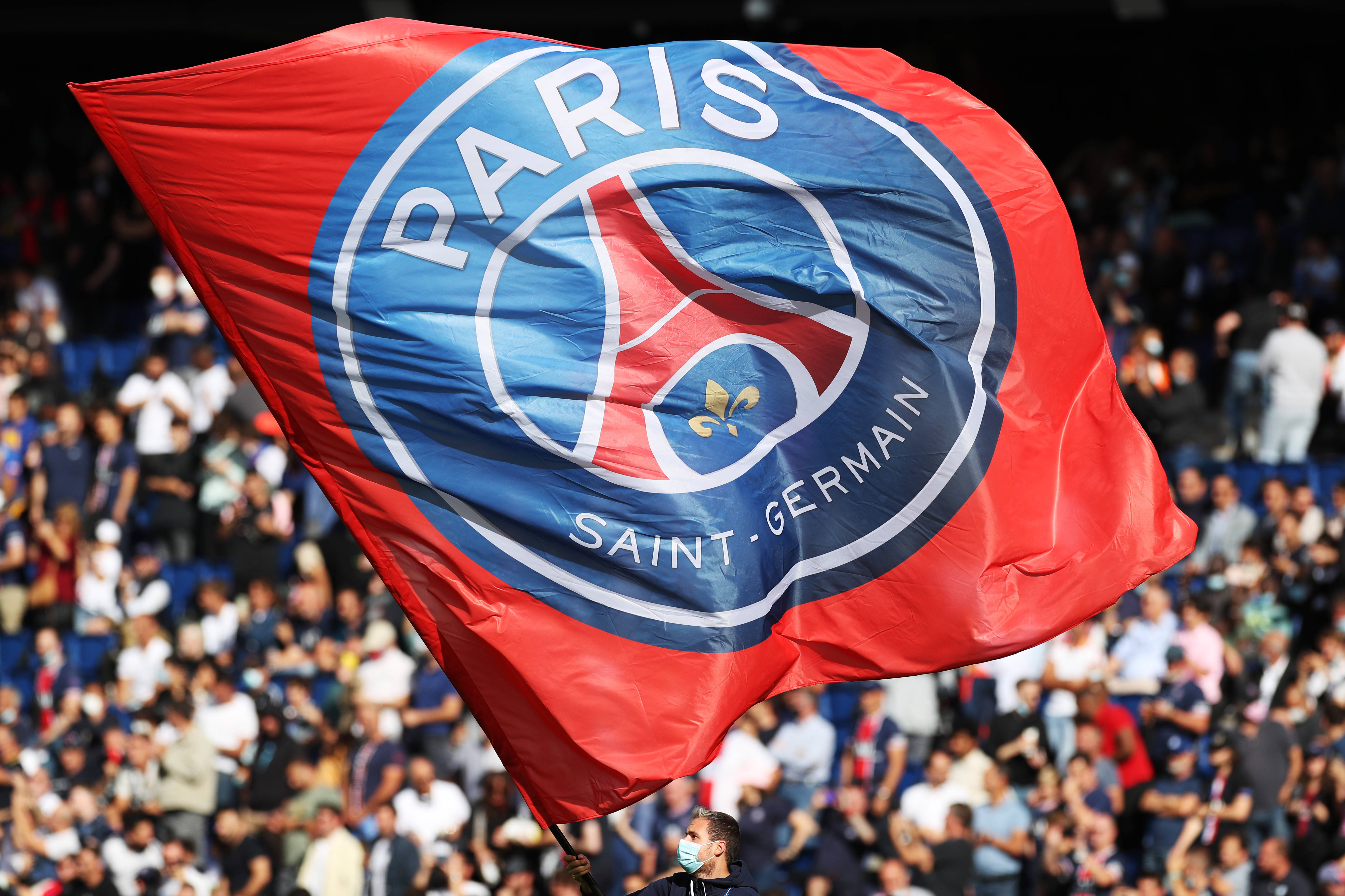 湖人末节连续得分，锁定胜局