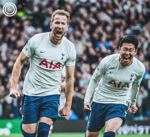 曼联陷入困境，阿莫林嘲笑梅努问题引发球迷怒火