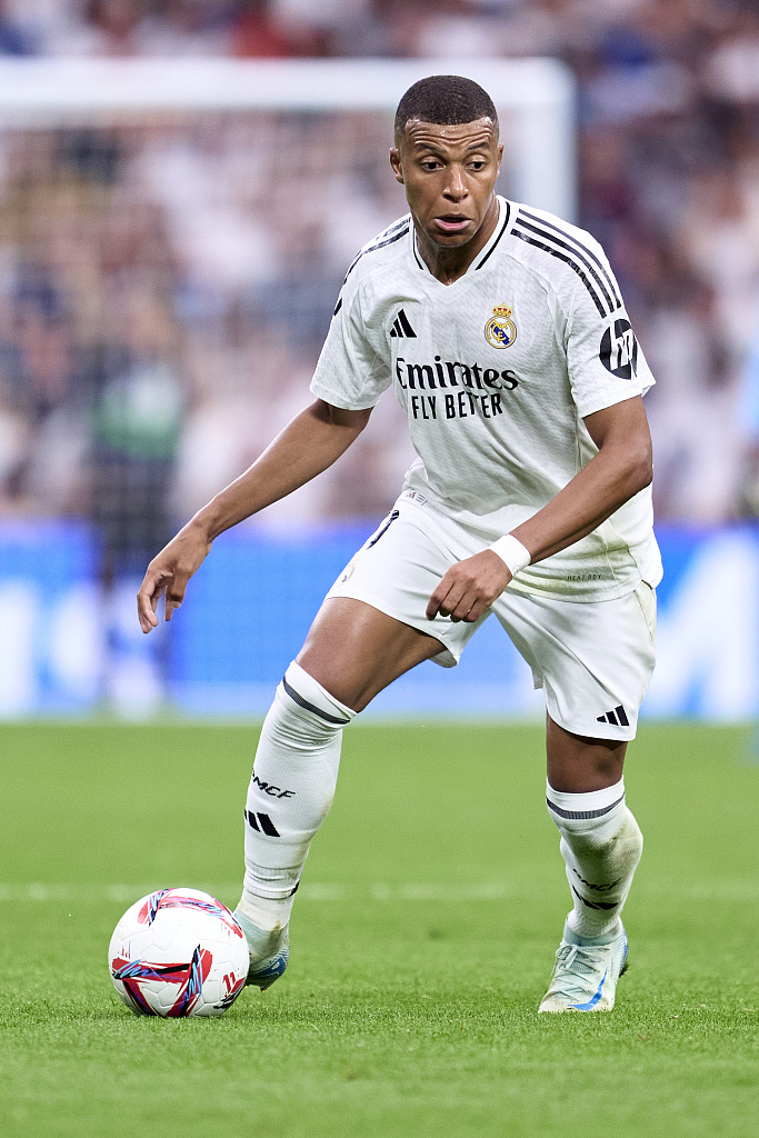 小贝：我希望梅西退役后住迈阿密，但他说只想住在诺坎普附近