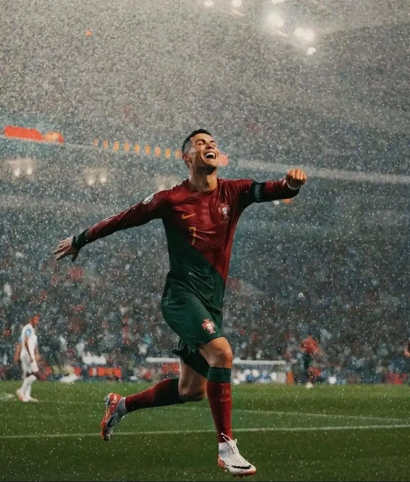 穆勒：孔帕尼的工作非常出色，本赛季观看拜仁比赛是种享受