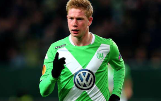 他带着伤坚持踢到最后