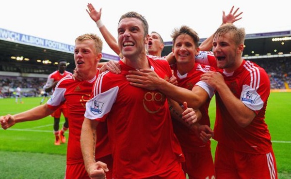 字母哥伤退，雄鹿完成18分大逆转，打赢东部第一活塞